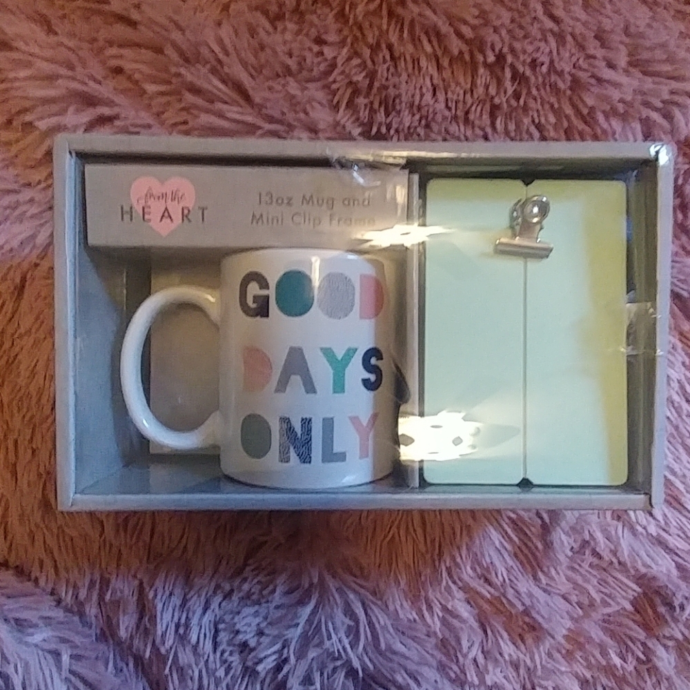 Mug mini clip boards.